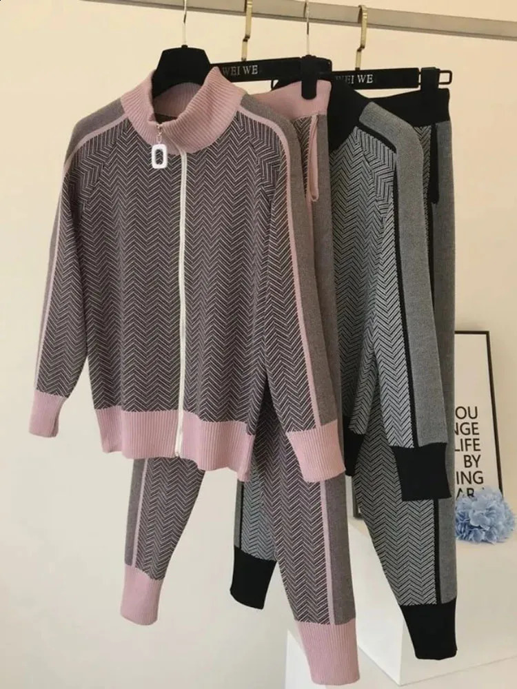 Winter Fall Stripe 2 Piece Sets Stand Collar Warm Cardigan Tracksuit High Waist Harem Pant Suits Knit Soft Korean Conjuntos 240819