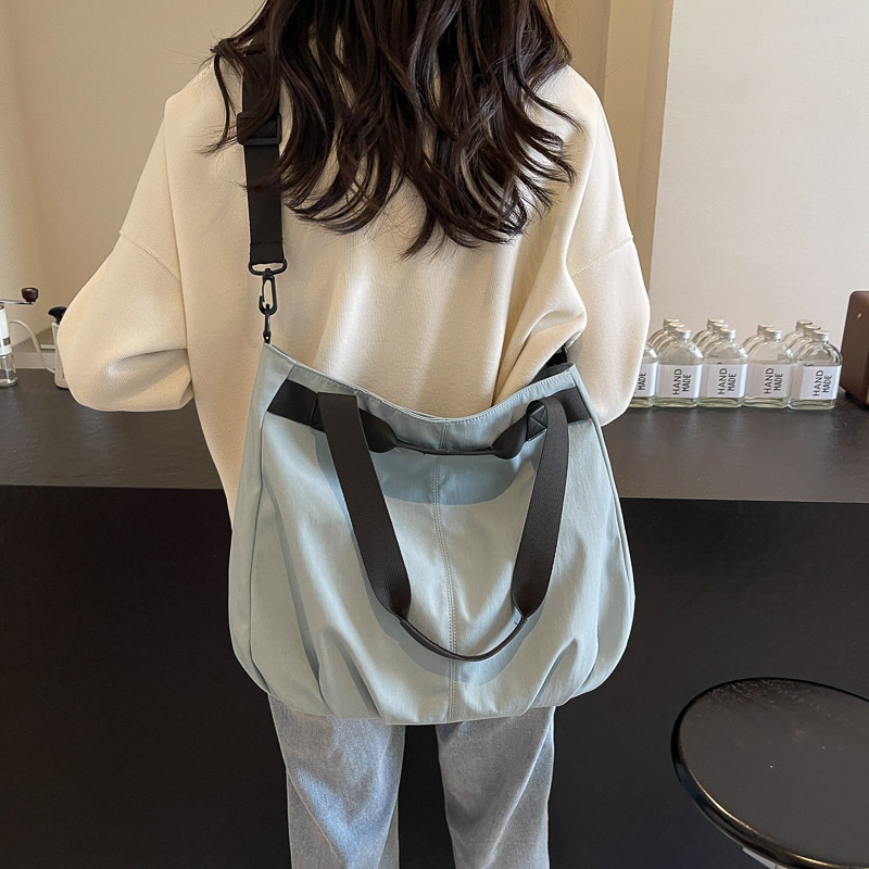 Leisure capacity for women 2024 new trendy single shoulder tote crossbody bag, sturdy hand-held large bag