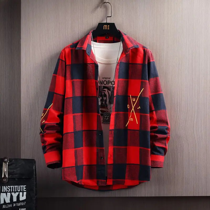 Spring and Autumn Mens Lapel Loose Plaid Button Printed Pocket Casual Fashion Elegant Commuting Long sleeved Shirt 240815