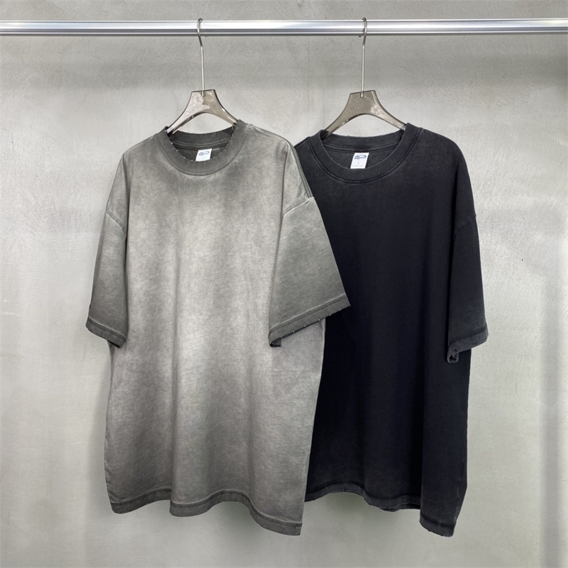 Vintage High Street Distressed T-shirt For Men Y2k Oversized Short Sleeve Tee Goth Women T Shirts Hip Hop Streetwear Cotton Tops i240819