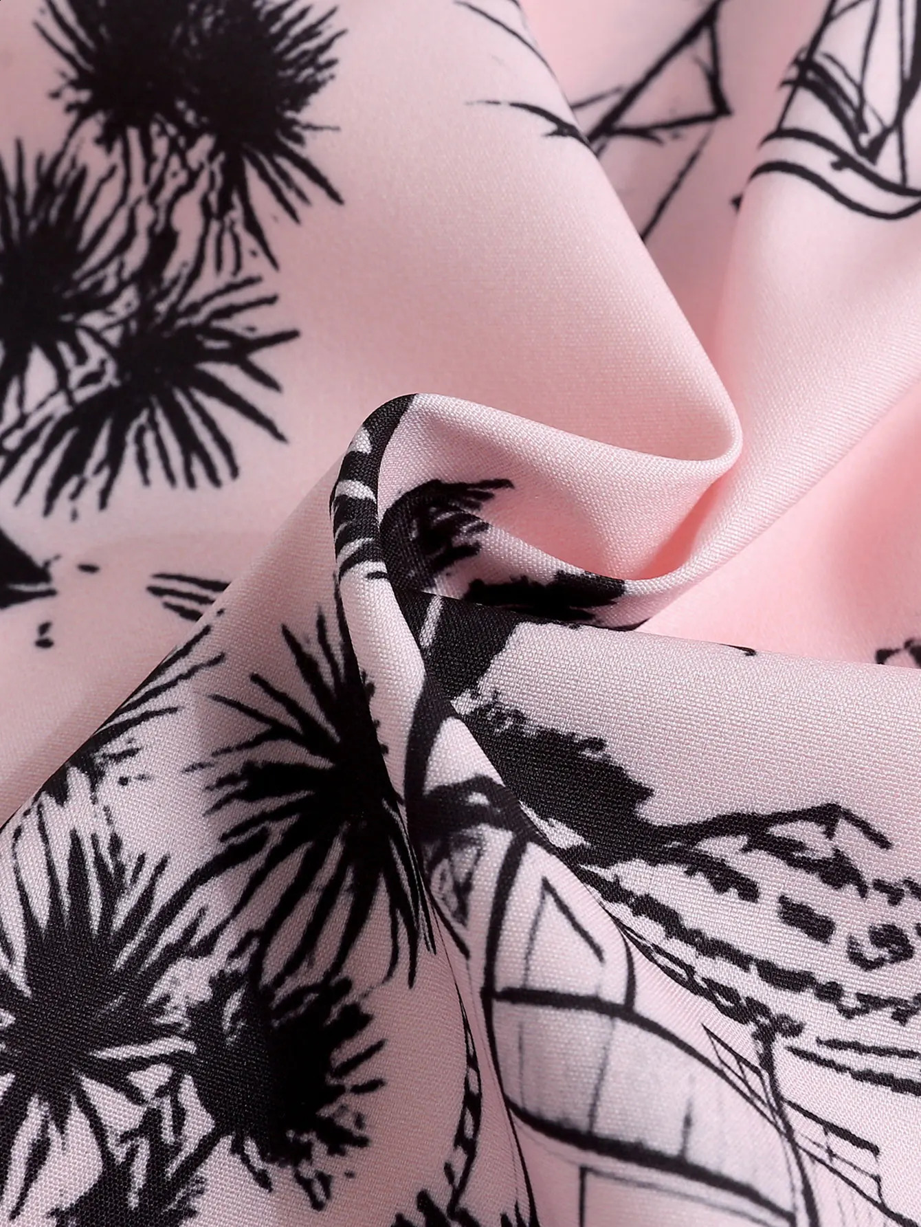 Men Street Fashion Summer Daily Shirt Hawaiian Cartoon Print Casual Loose Shirts Short Sleeve Beach Loose Tops 240820