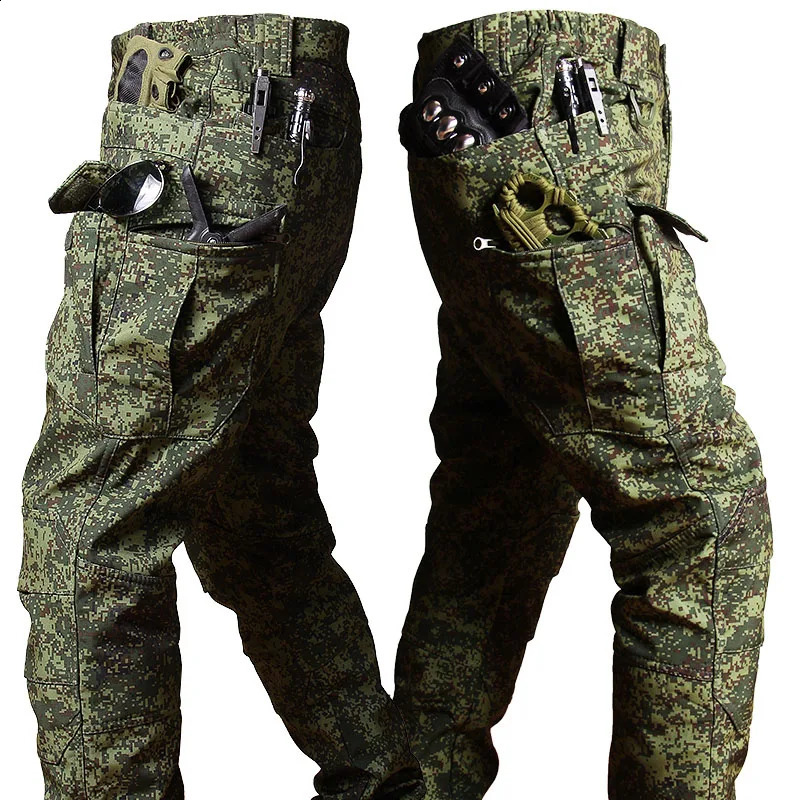 RU Camo Waterproof 3 Pcs Sets Men Winter Fleece Hooded JacketBreathable Long Sleeve TshirtsStraight Cargo Pant Soft Shell Suit 240819