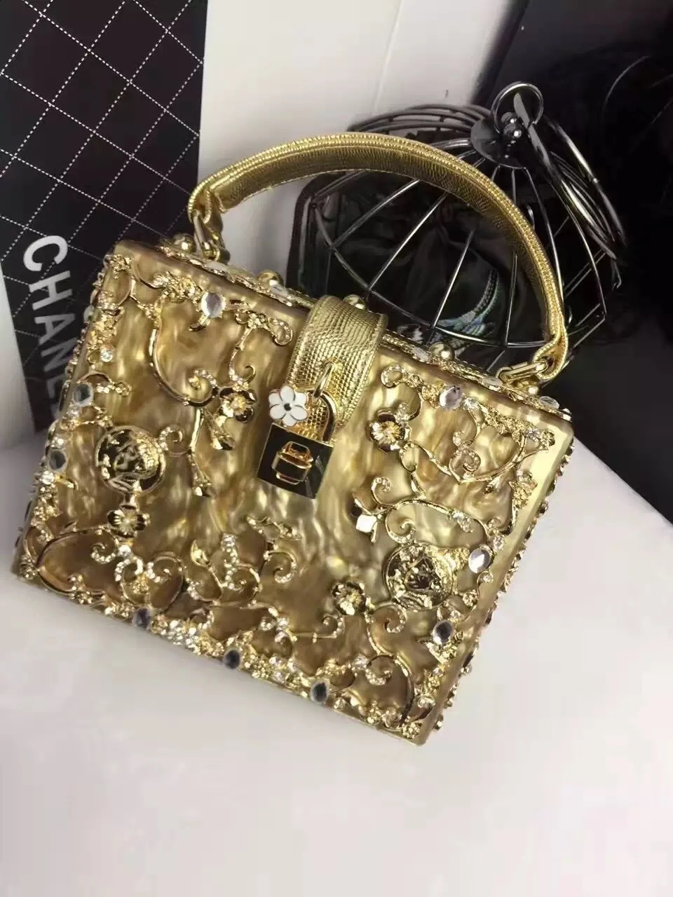 Hollow Metal Dinner Acrylic Carved Diamond Flash Womens Party Banquet Wedding Wallet Bolsas Handbag Y2k 240820