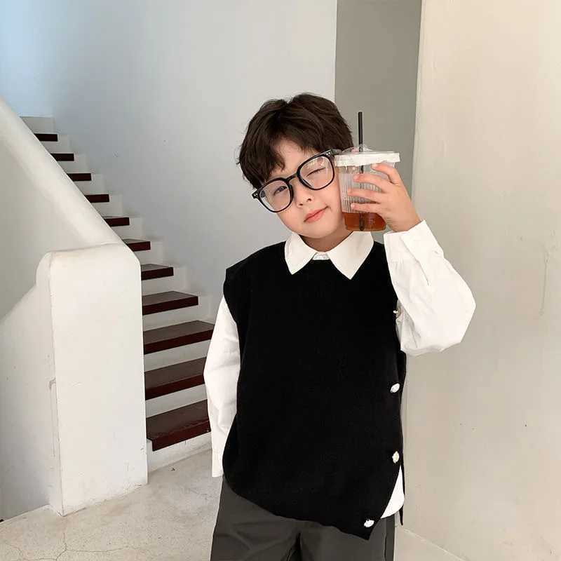 Kids Vests 2024 Autumn Childrens New Style Knitted Vest Korean College Style Sleeveless Knitted Sweater Boys Knitted VestXJ240819
