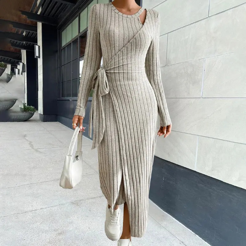 Autumn/Winter Womens Fashion and Elegant Commuting Round Neck Solid Long Sleeve Lace up Waist Knitted Dress 240819