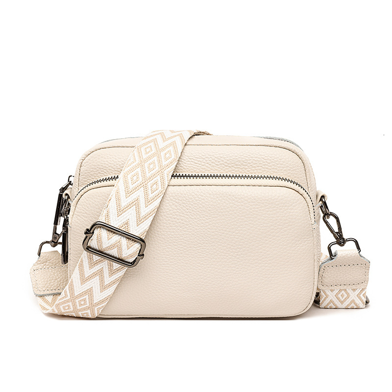 Head layer cowhide for women's 2023 new fashionable and simple lychee pattern shoulder with textured leather crossbody small square bag