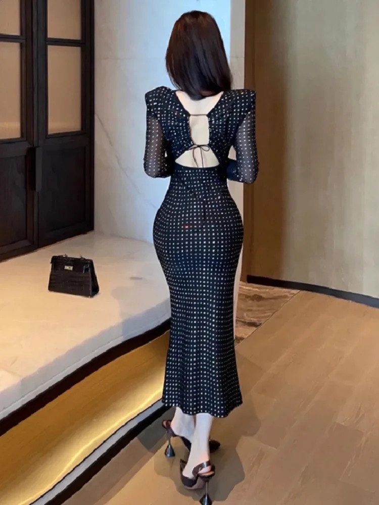 Ezgaga Sexy Dresses Women Bandage Sequins Slim Long Sleeve Temperament Stretch Elegant Party Dress Ladies Backless Vintage 240819