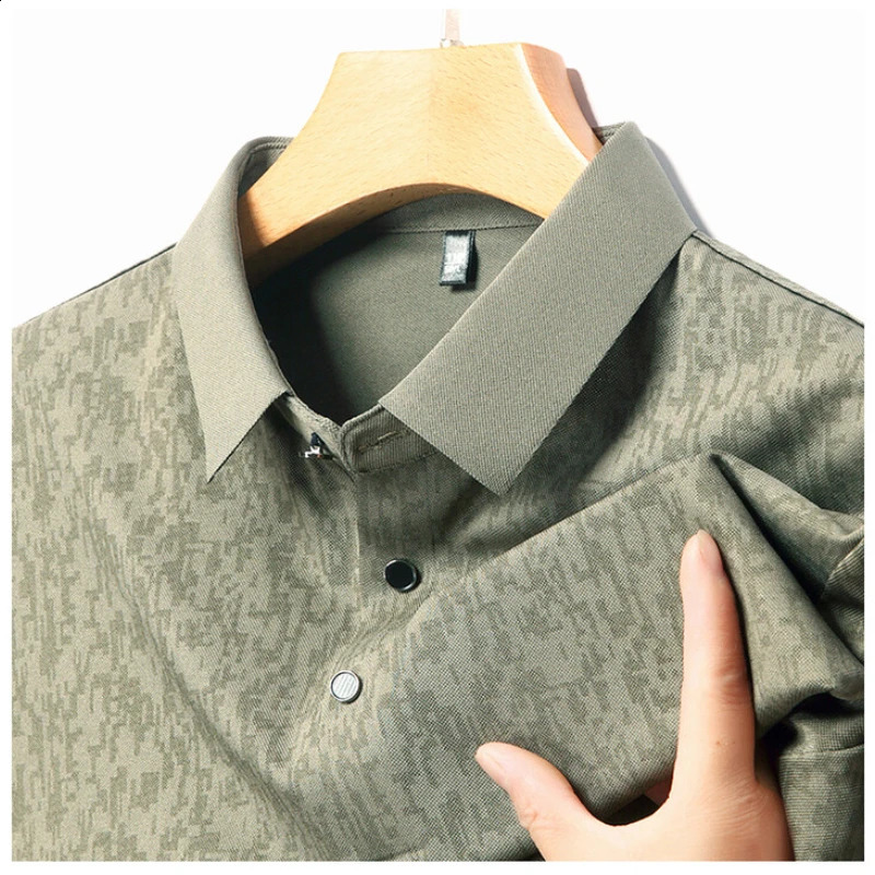Business Casual Mens Printed Slim-fit Polo Shirt Classic Polo Shirt Breathable Stretchable Summer Short-sleeve T-shirt. 240820