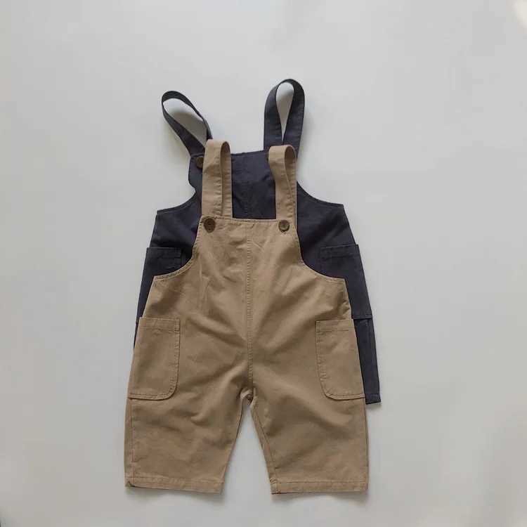 Autumn Korea 2024 childrens baby pants covered with pure cotton pockets hanging pants fully matched loose childrens pants W240806