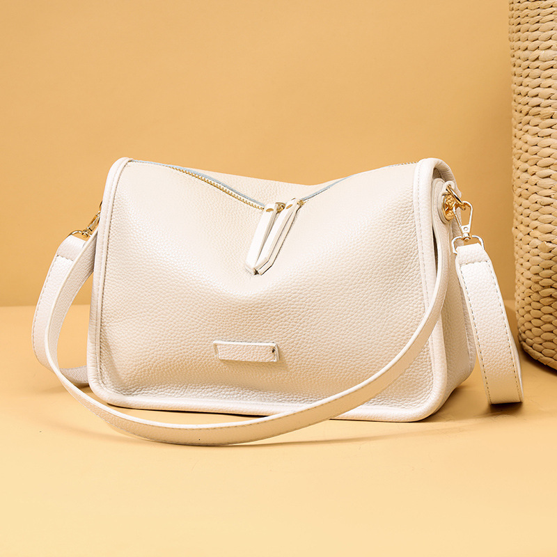 Genuine leather light luxury minimalist 2023 new shoulder underarm fashionable and versatile small square bag, crossbody bag