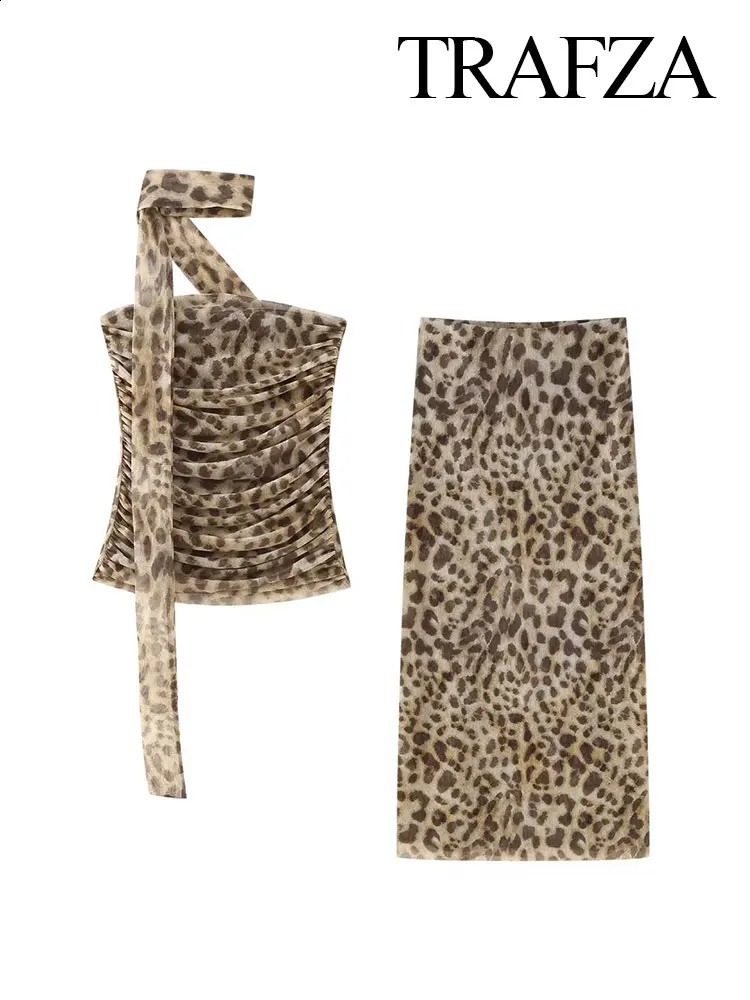 TRAFZA Vintage Skirt Set For Women 2024 Spring Leopard Print Causal Suit High Waist A-Line SkirtHalterneck Off-Shoulder Tube 240813