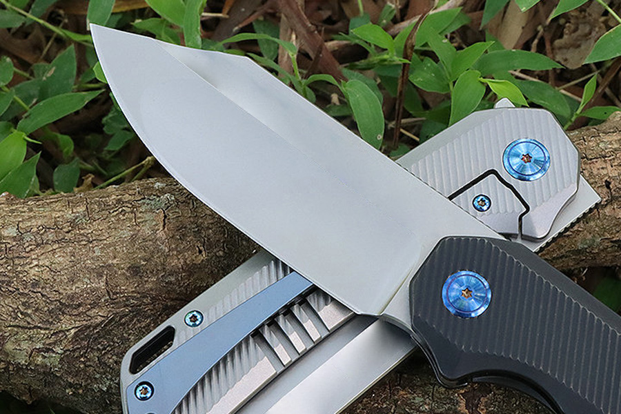 High End Flipper Folding Knife M390 Coating Blade CNC TC4 Titanium Alloy Handle Outdoor Ball Bearing EDC Pocket Folder Knives