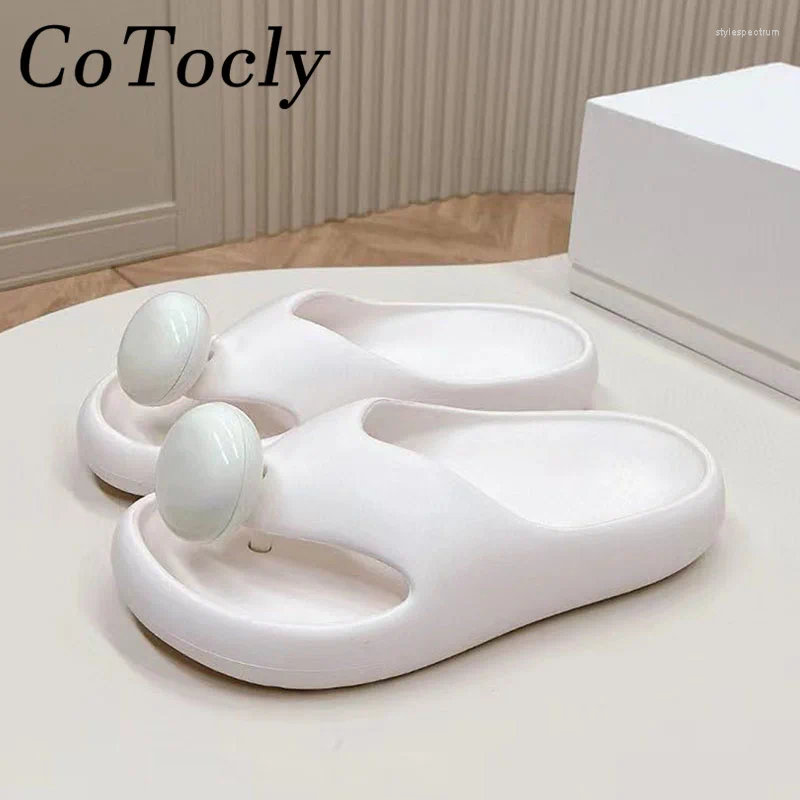 Slippers Summer Flat Woman Flip-ps Casual Holiday Shoes Women Big Button Slides Rubber Waterproof Thick Sole