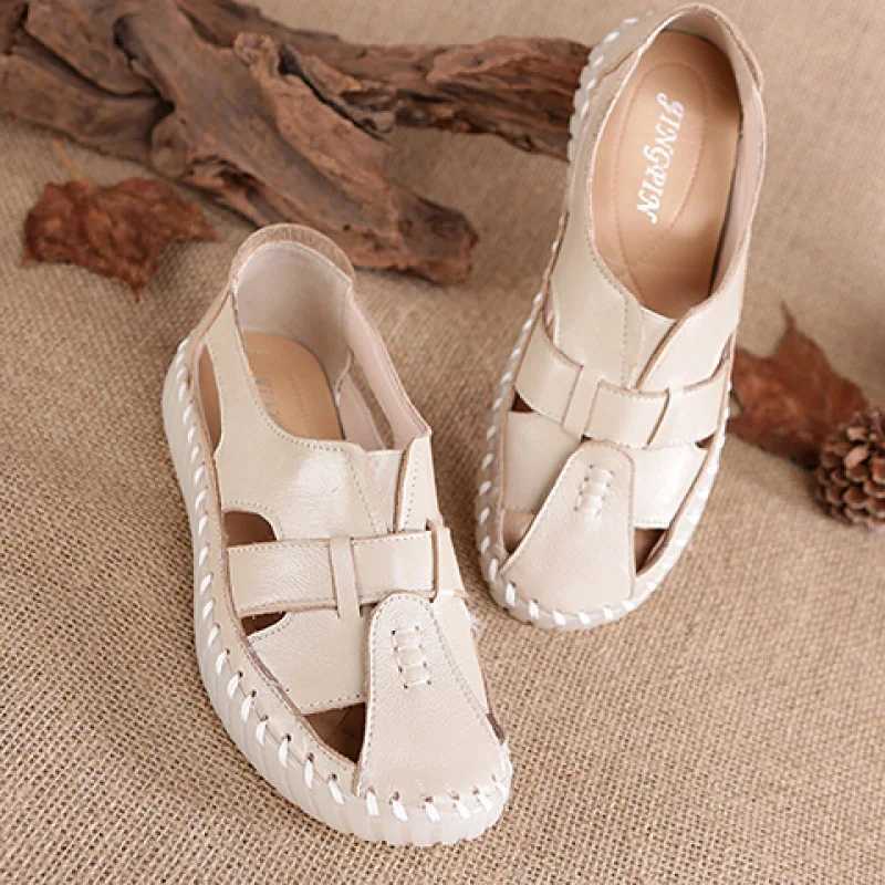 Women Casual Summer Ladies Soft Beach Sandals Walking Shoes Outdoor Comfort Classic Genuine Leather Woman Sandals Big Size 43 CL240806