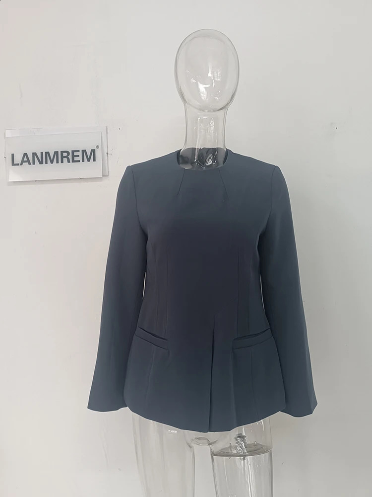 Womens long sleeved round neck irregular fashionable office womens clothing summer item 2DA5301 240819