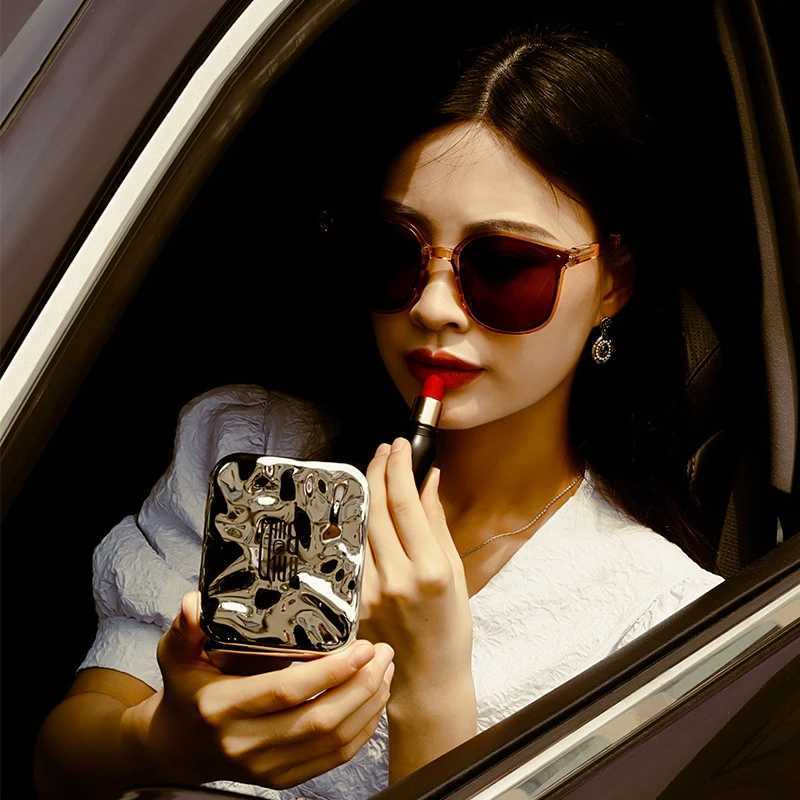 Folding Make Up Mini Mirror With LED Light 2 X Magnifying Small Pocket Portable Travel Cosmetic Mirrors With Type-C Cable Y240819