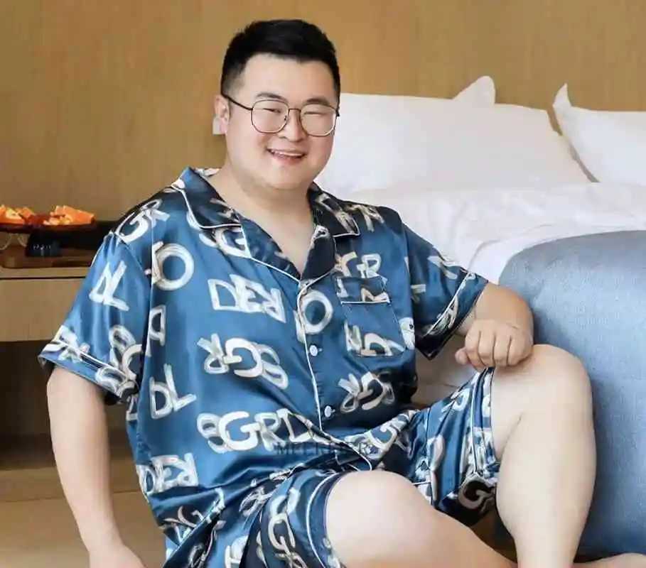New Summer Mens Ice Silk Pajamas 6XL 7XL Striped Dot Short Sleeve Pajama Set ComfortableW240719