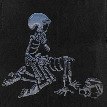 Vintage Skull Short Sleeve T-shirt American hiphop High Street Tops Mens and Womens Fashion Couples Oversized t shirt 240819