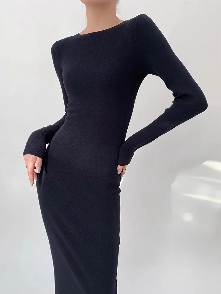 Black Knitted Dress For WomenS Spring And Autumn Style Simple And High End Hip Hugging Slim Fit Long Dress 240819