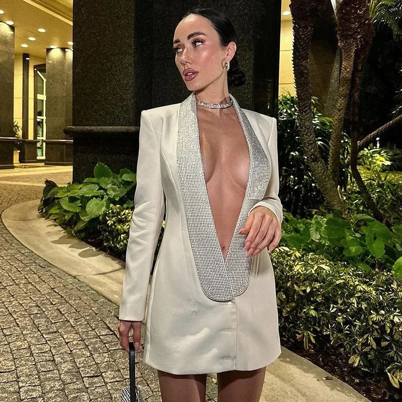 Sexy Sequin Deep V-Neck Dress Women Autumn Backless Blazer Long Sleeve Glitter Ladies Dresses Party Club White Black Cloth 240819