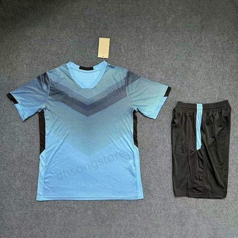 Summer mens tracksuit tech set two-piece tracksuits sports fitness suits running shirts shorts quick-drying sportswear jogging soccer jersey basketbal