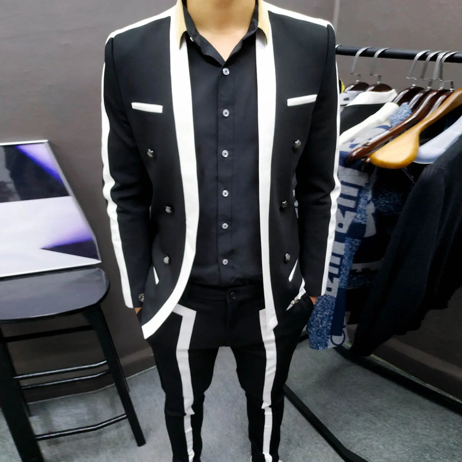 Trajes De Hombre Contrast Stripe Blalck White Suit Male Wedding Groom Suit Spring Disguised Men Slim Stage Outfit Men Party Suit 240819
