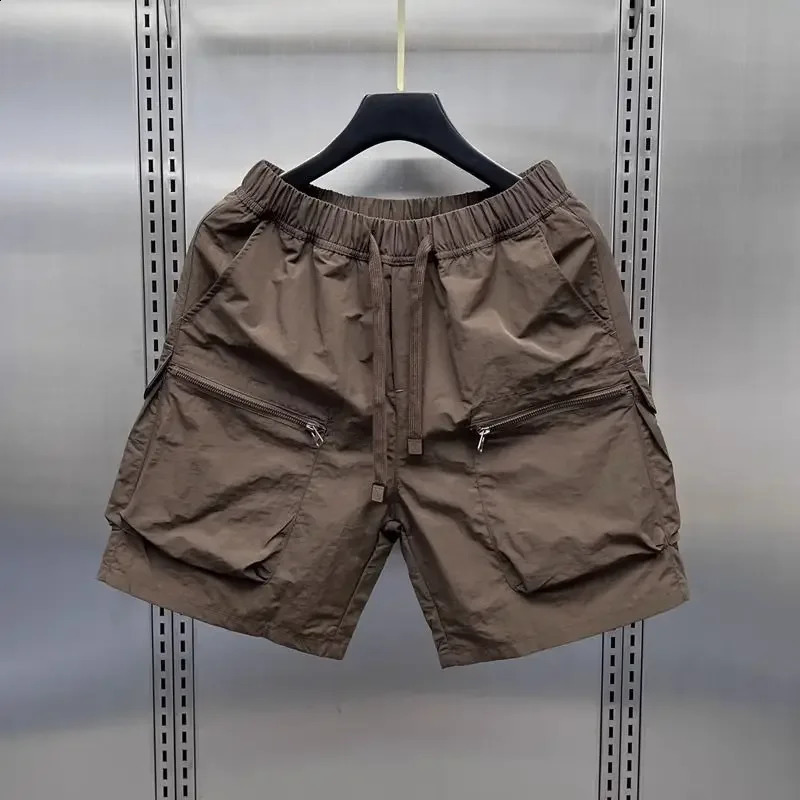 Mens retro multi pocket cargo shorts summer thin and loose straight casual jacket hat solid color drawstring 240819