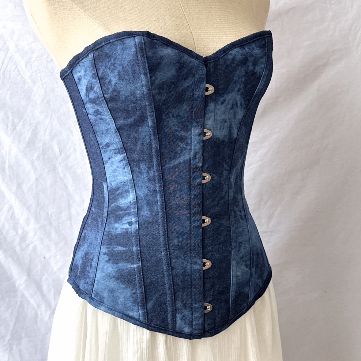 Retro Blue Denim Overbust Corset with Intricate Tie-Dye Pattern - Medieval Inspired Fashion S-3XL Plus Size for Cosplay and Renaissance Events