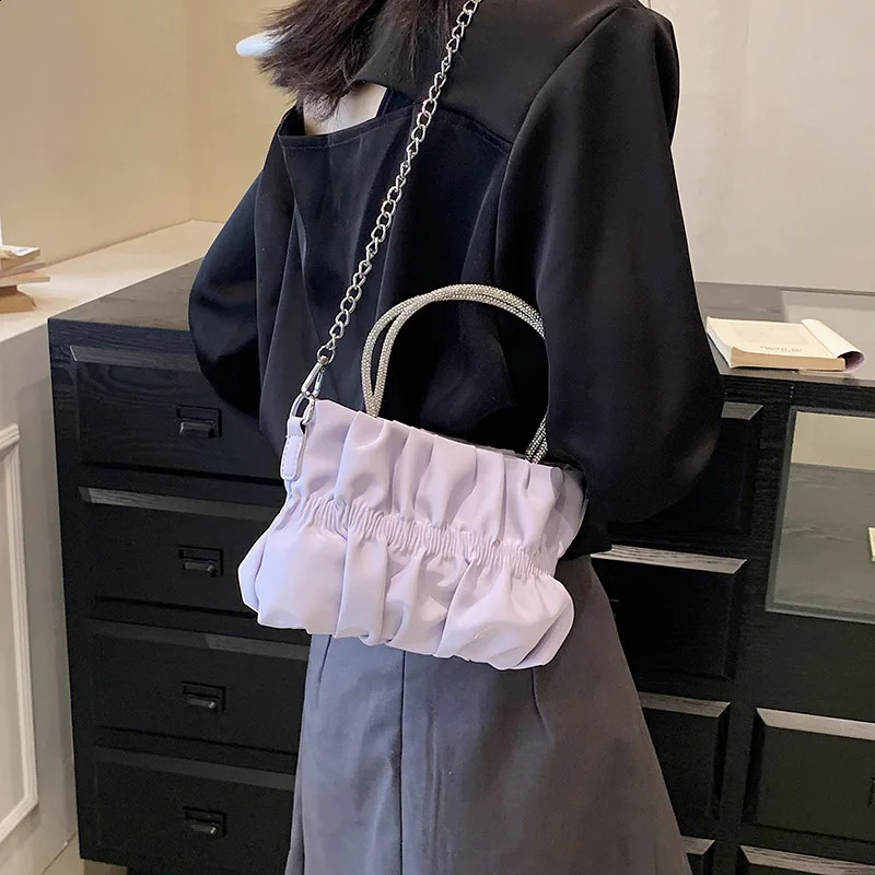 Handle Clutch Women Shoulder Crossbody Bag Ruched Handbag and Purse 2023 Trendy Messenger Band n 240819