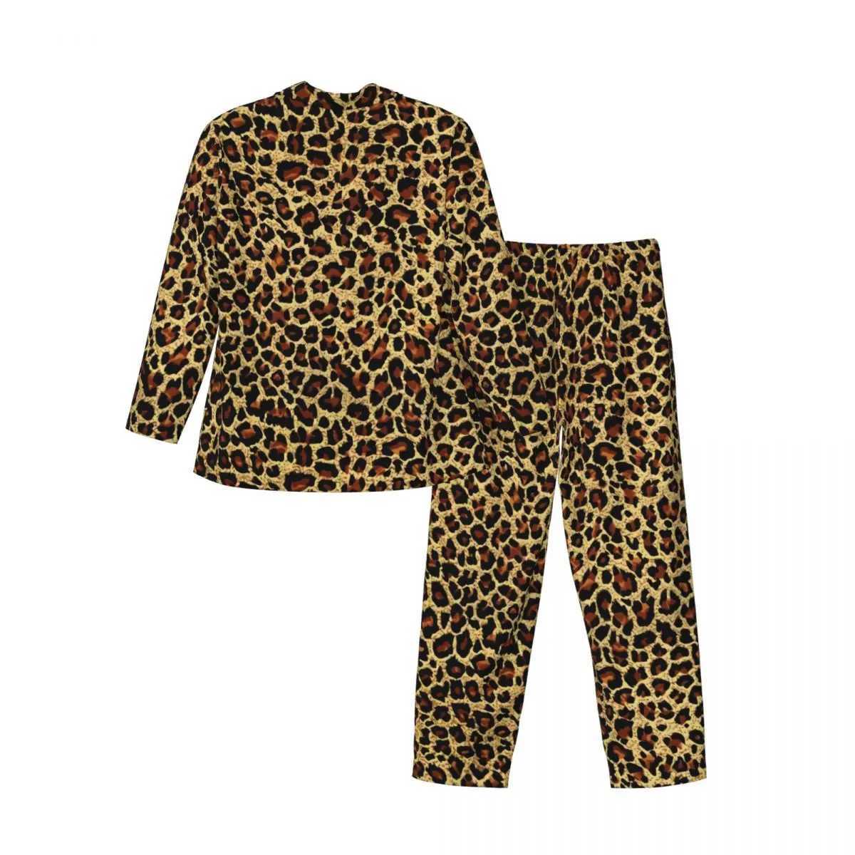 Classic leopard print pajamas autumn retro animal print aesthetic oversized pajamas set mens long sleeved fashionable Japanese graphic pajamasW240719