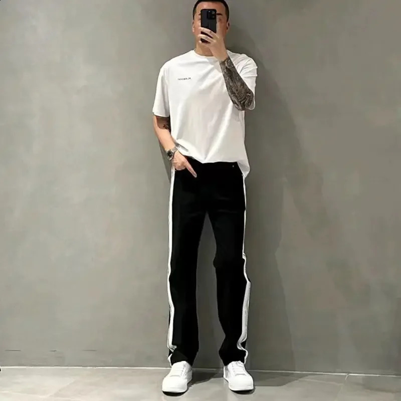 Trousers White Straight Mens Jeans Retro Mens Jeans Classic Denim Fashion Pocket 90s Street Loose 240819