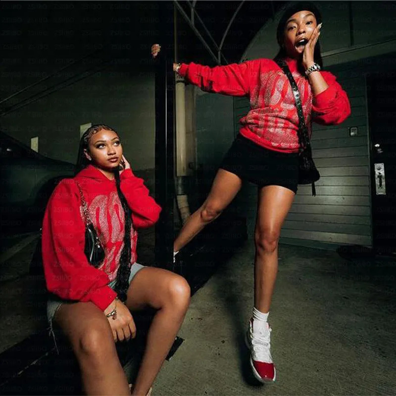 Y2K Rhinestone Letter Hoodie for Women Gothic Black Floral Oversized Sweater Womens Retro Harajuku Street Clothing 240814