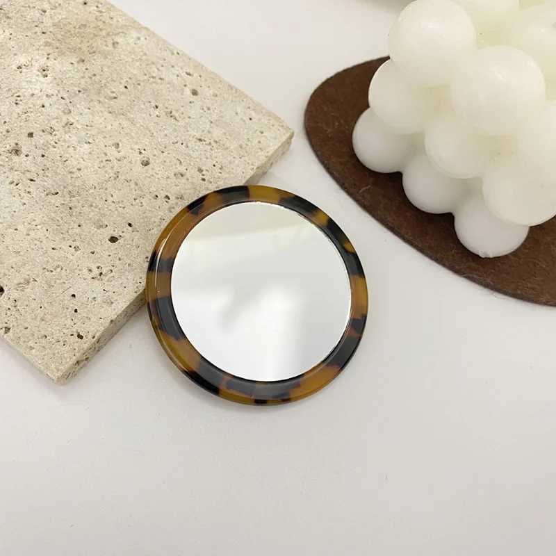 Simple Acetate Small Round Mirror Small Zebra Pattern Makeup Mirror Portable Mini Round Makeup Mirror Travel Accessories Y240819