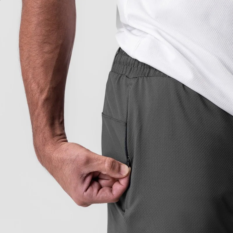 Mens summer streetwear sports fast drying casual basketball shorts gym running jogging bodybuilding pants 240819