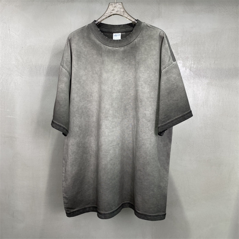 Vintage High Street Distressed T-shirt For Men Y2k Oversized Short Sleeve Tee Goth Women T Shirts Hip Hop Streetwear Cotton Tops i240819