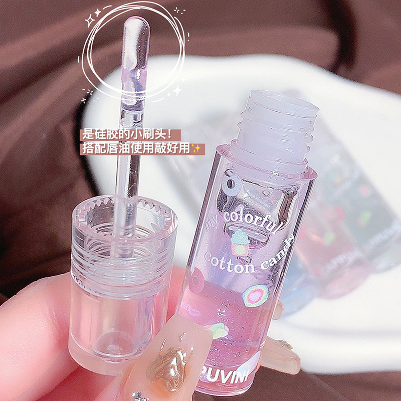 Moisture-Locking Cotton Candy Oil Formula Ensures Luscious Lips Without Drying Out