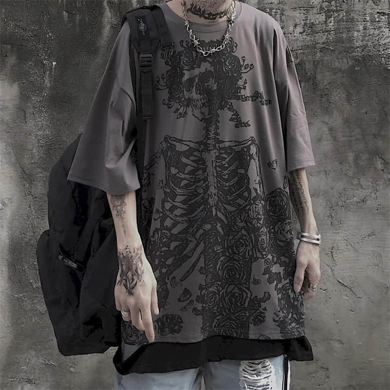 Men T-shirts Summer Streetwear High Street Gothic Skull Tshirt Loose Oversized Short-sleeved T shirt Dark Anime Men Y2k Top 240819