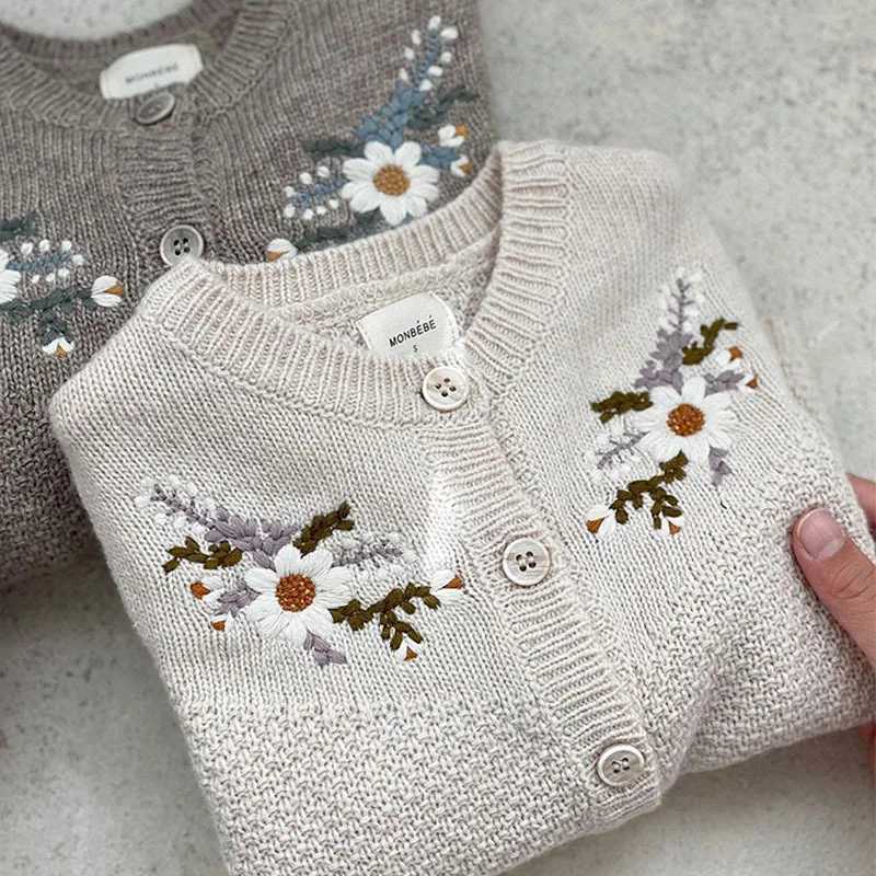 Autumn New Children Long Sleeve Sweater Coat Baby Girls Embroidered Knitted Cardigan Jacket Kids Toddler Single Breasted ClothesXJ240819