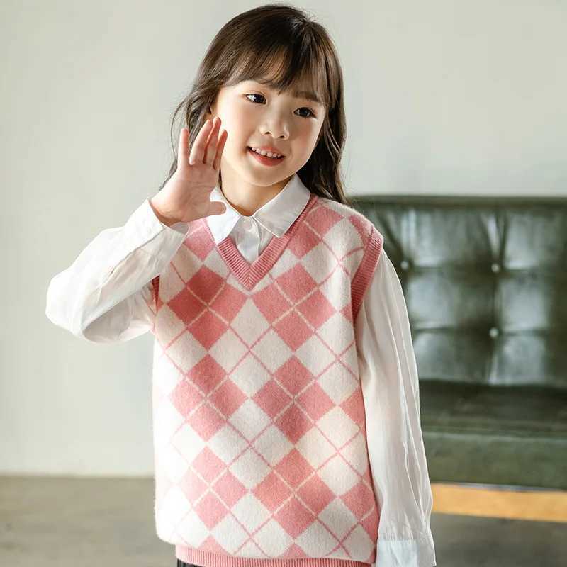 children Winter Wool vest New Patchwork Knitted Cashmere Sweater boys Girls V-Neck Wool Sweater Sleeveless Thickened camisoleXJ240819