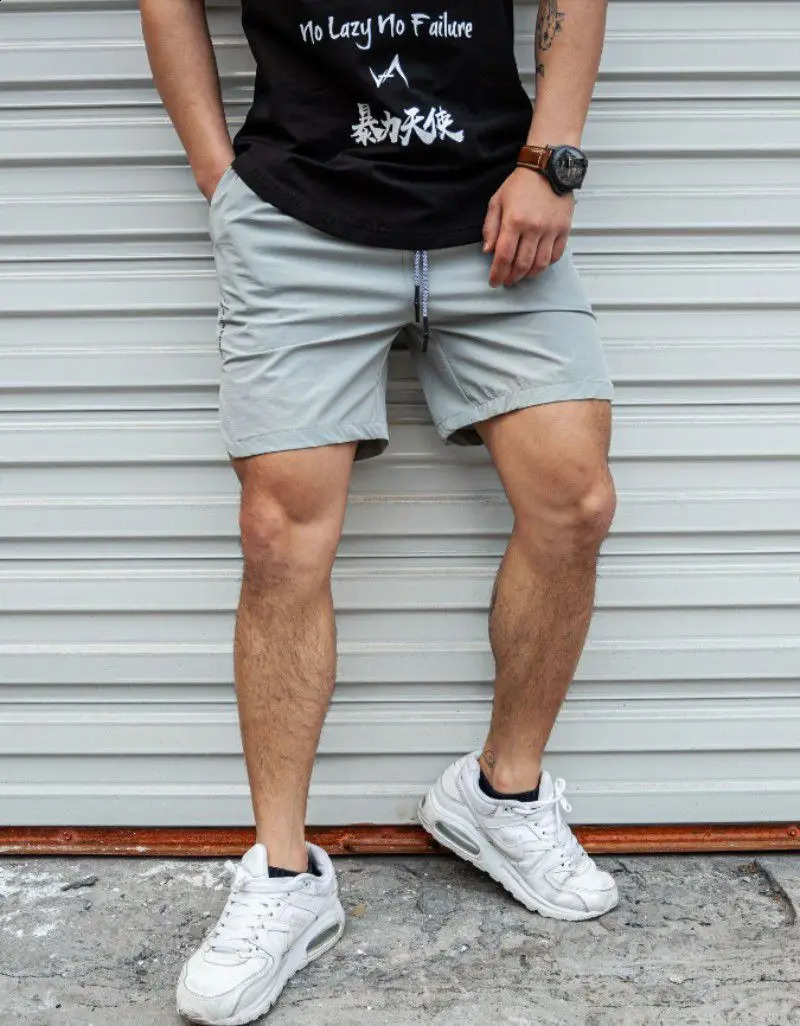 Mens shorts lightweight thin running squat fitness mens gym wear fast drying drawstring 240819
