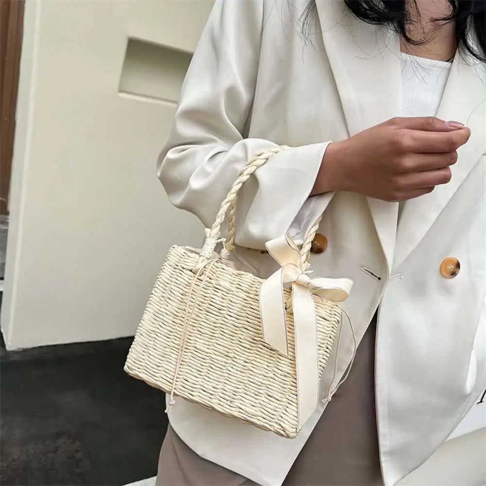 Beach Handmade Woven Portable Tote Bag Fashion Rattan Silk Ribbon Basket Handbag 240819