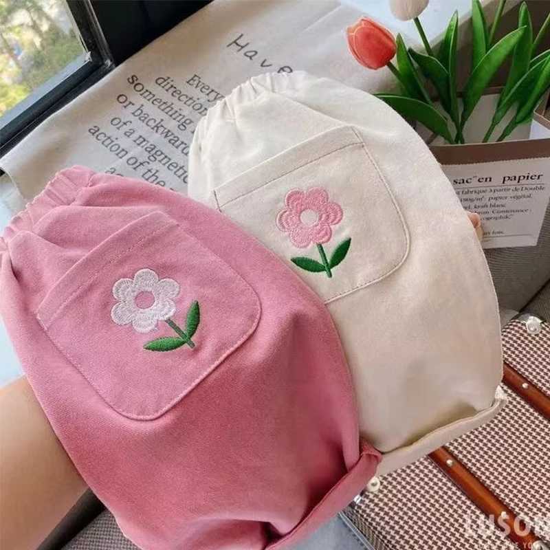 Newly arrived girls jeans pants straight cotton childrens jeans loose denim Trousers fashionable childrens big girl clothing 2023 2 3 4 5 6W240819