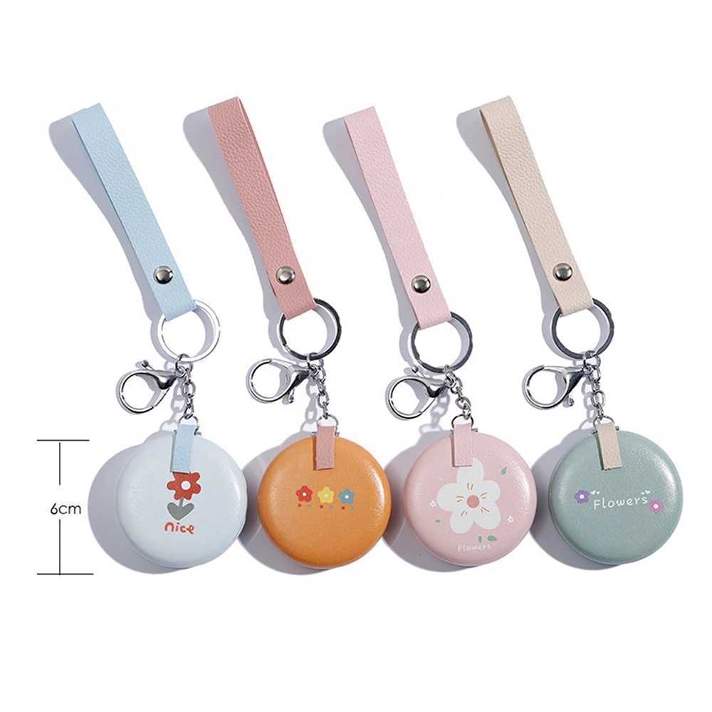 Mini Cute Keychain Round Makeup Mirror Portable Foldable PU Leather Makeup Mirror Keychain Double-Sided Compact Cosmetic Mirror Y240819