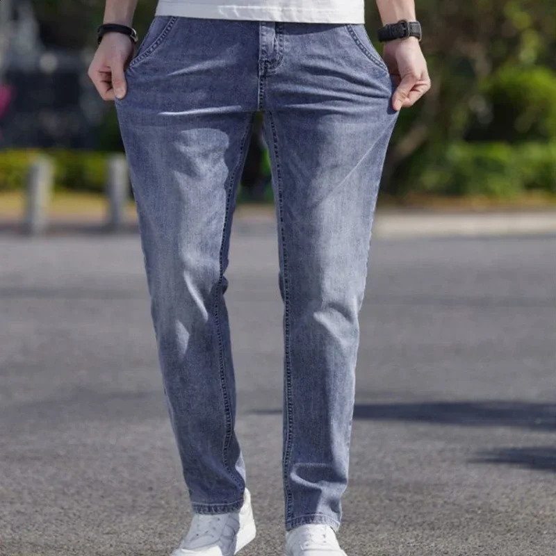 Straight Trousers Jeans for Men Stretch with Pockets Elastic Man Cowboy Pants Fashion Trend Grunge Y2k Original Aesthetic 240819