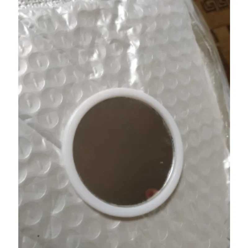 Exquisite Cute Plastic Makeup Small Mirror Tinplate Mini Mirror Makeup Portable Small Round Mirror Makeup Tools Y240819