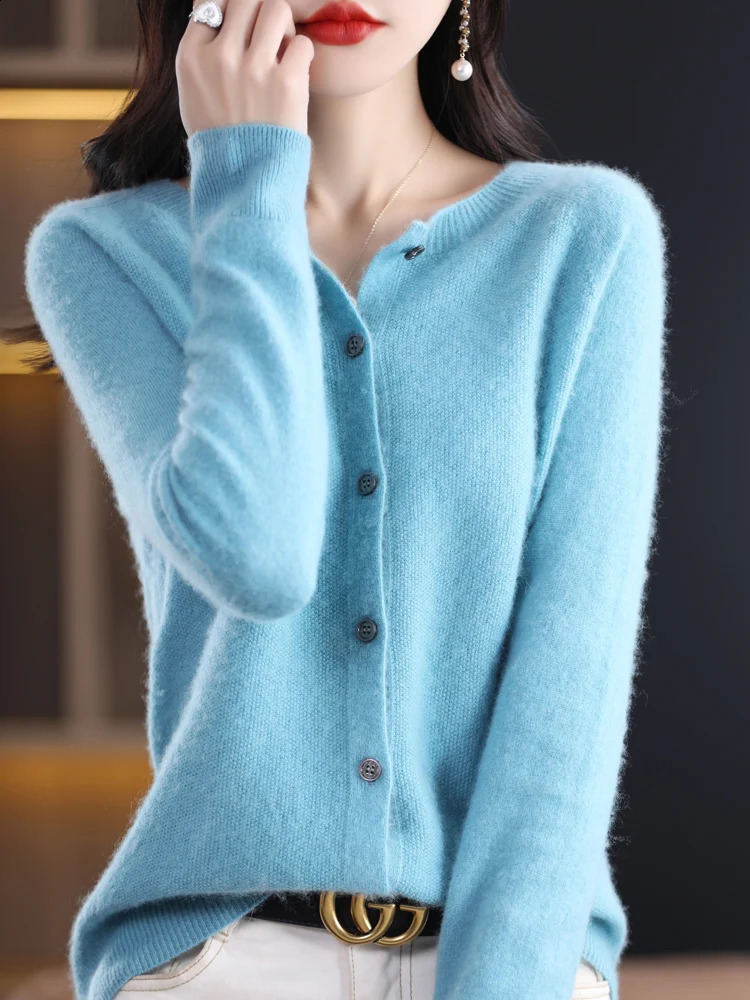 100% Merino wool sweater womens Oneck button cardigan long sleeved knitted spring and autumn winter clothing top 240819