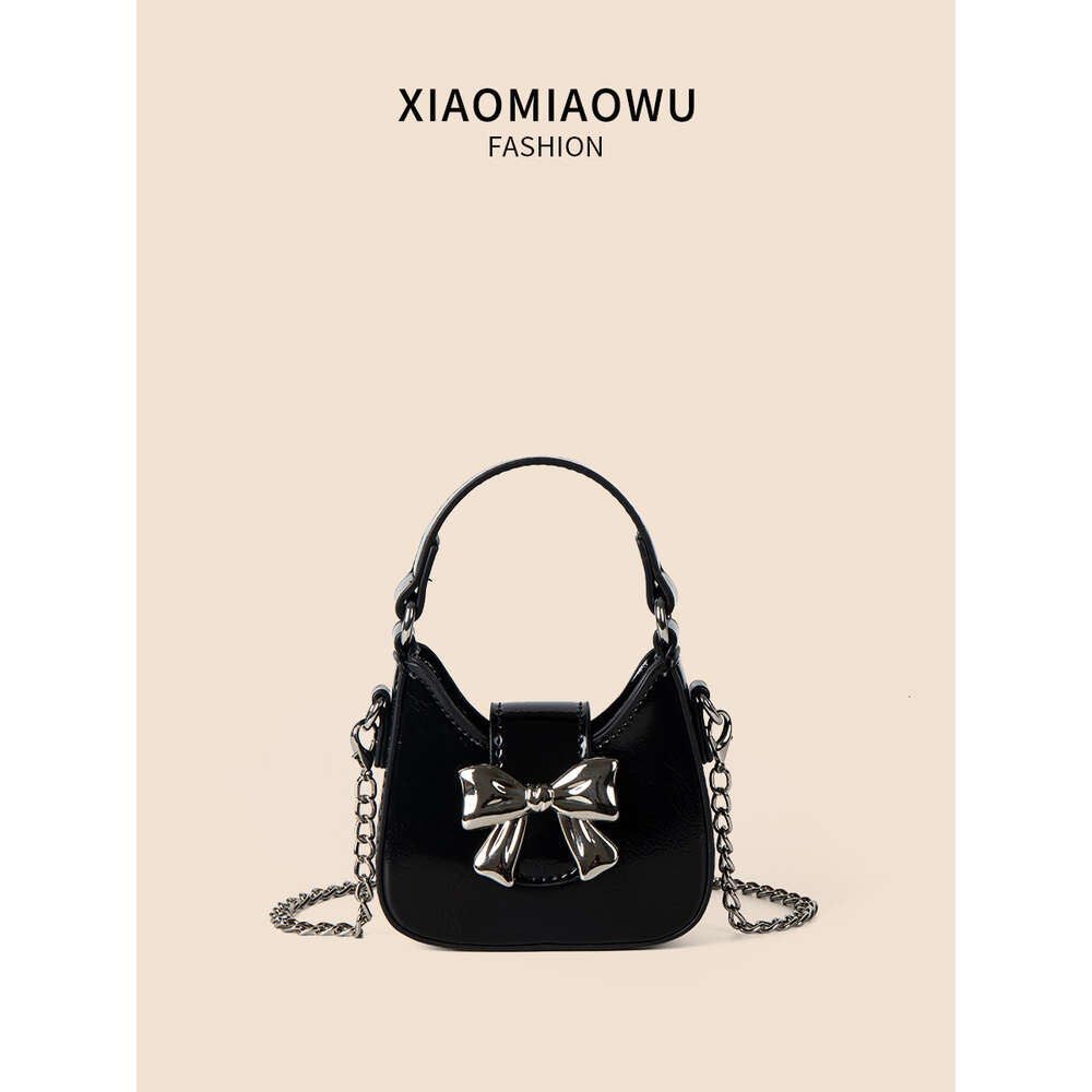 Bow fashion motorcycle sweet and spicy style, versatile summer crossbody, black chain bag, women's high-end sense, niche