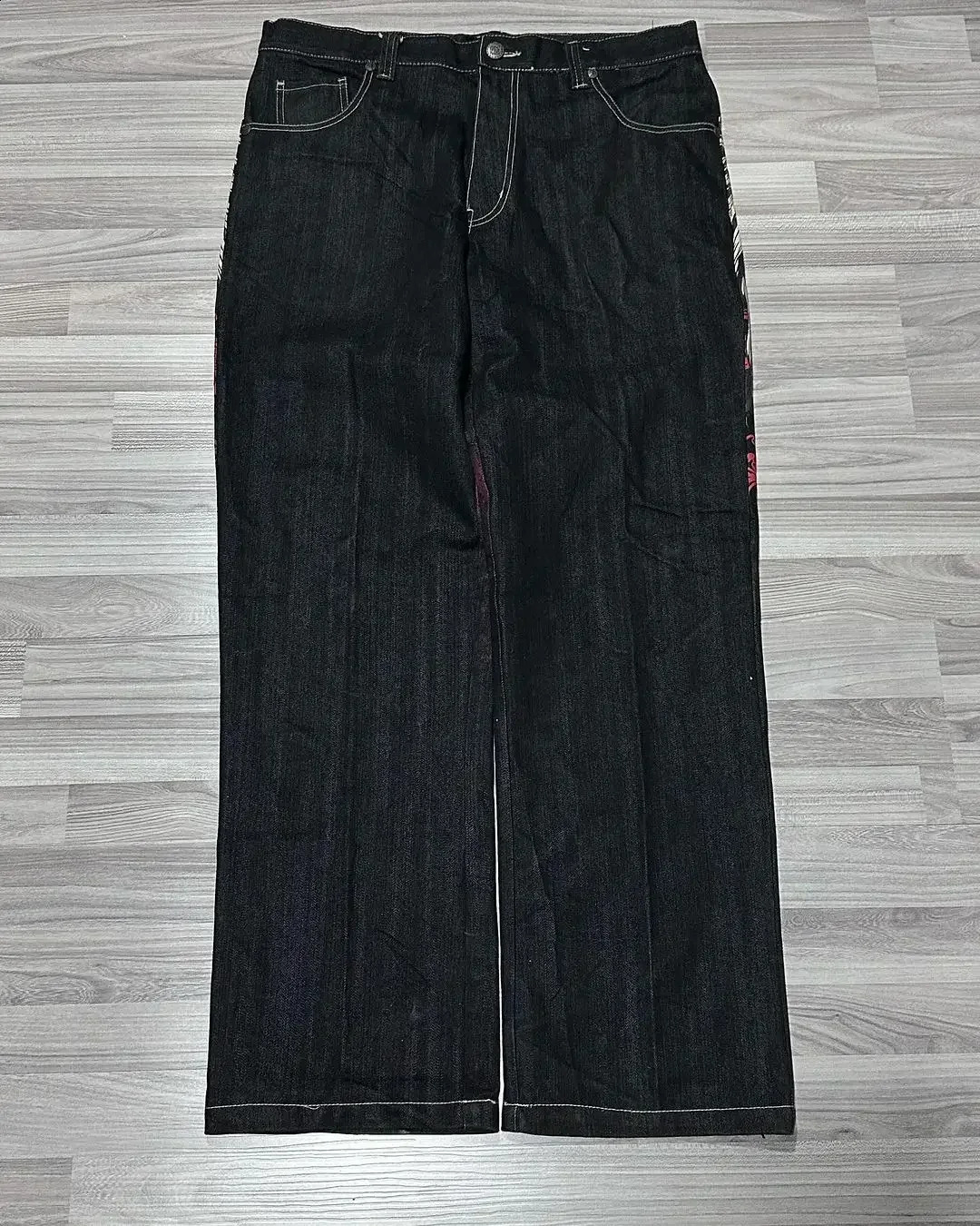 Y2K Jeans Men Harajuku Retro Gothic Wing Embroidery Baggy Jeans Vintage Jeans Punk Hip Hop Gothic Wide Leg Pants Street Wear 240819