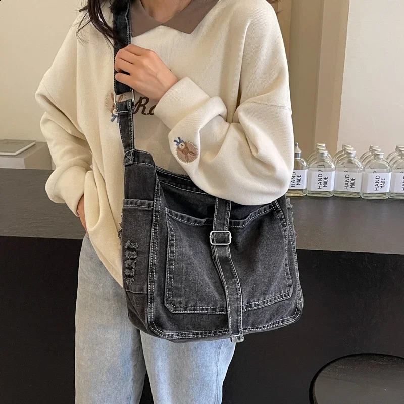 Womens Messenger Bag Vintage Denim Handbag Shoulder Tote Bags Casual Canvas Crossbody Handbags Large Capacity Bookbag 240819