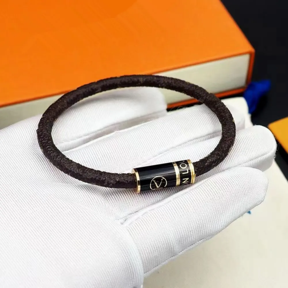 New Designer charm Leather Buckle Beads Hand Rope Men Women Couple Bracelets Jewelry